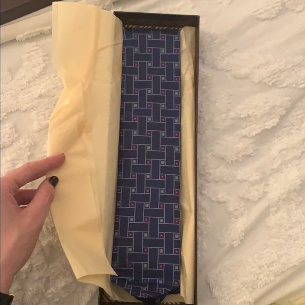 Paul Stuart Tie